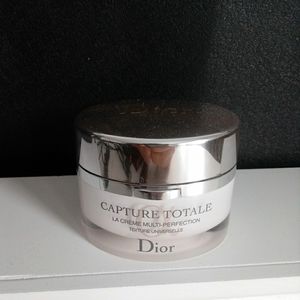 Dior Capture Totale - La Creme Multi-Perfection